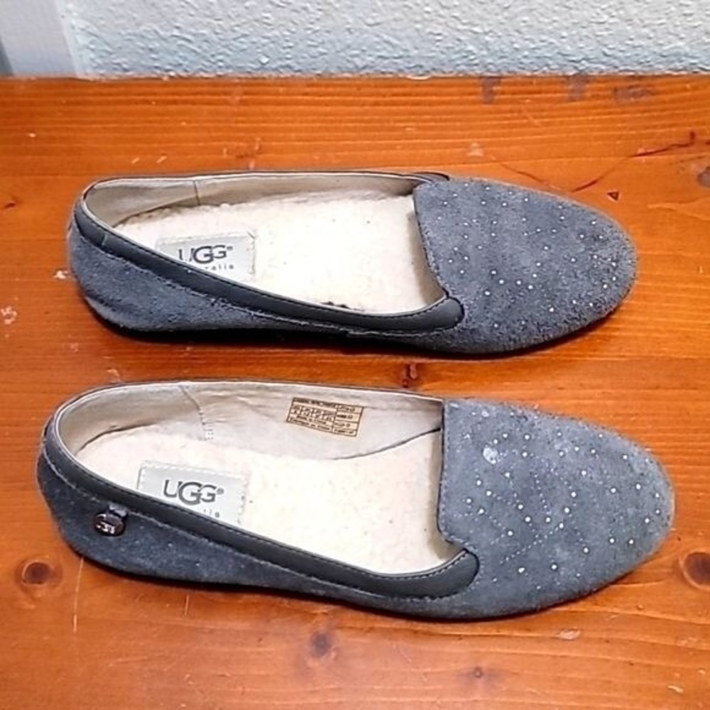 UGG AUSTRALIA WOMEN'S BENTILE CONSTELLATION FLAT SLIP ON GRAY SUEDE SIZE…